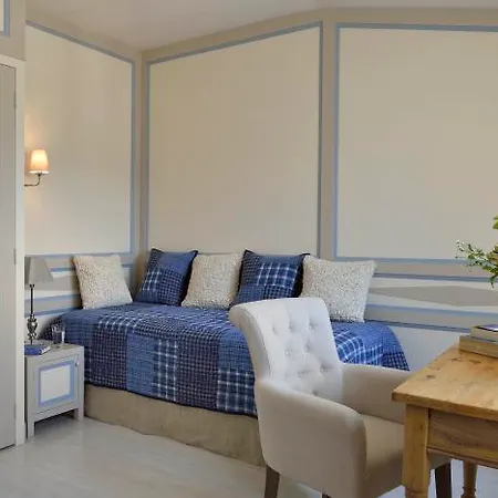 La Baronnie & - Teritoria Hotel 4*