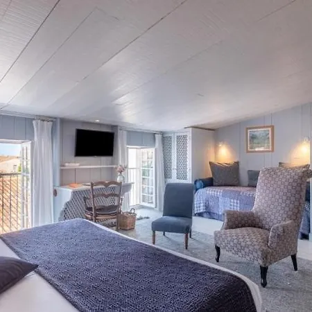 Hotel La Baronnie - Hôtel&spa - Les Collectionneurs 4*