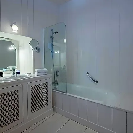 Hotel La Baronnie & - Teritoria 4*