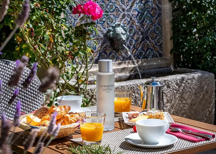 Hotell La Baronnie & - Teritoria 4*