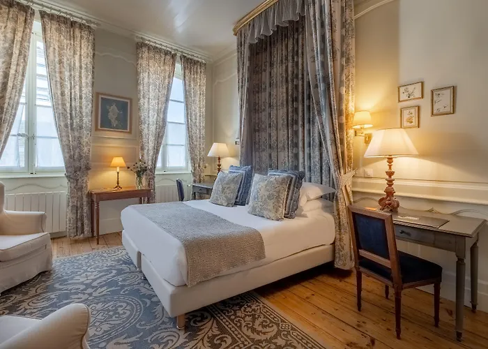 La Baronnie & - Teritoria Hotell 4*