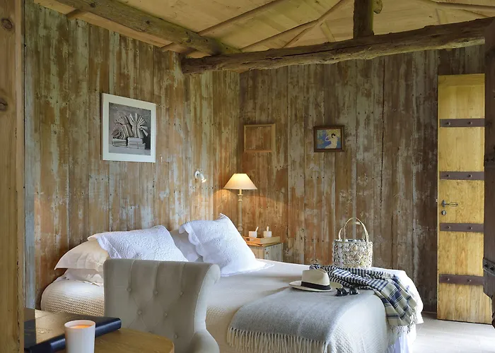 Hotell La Baronnie & - Teritoria 4*